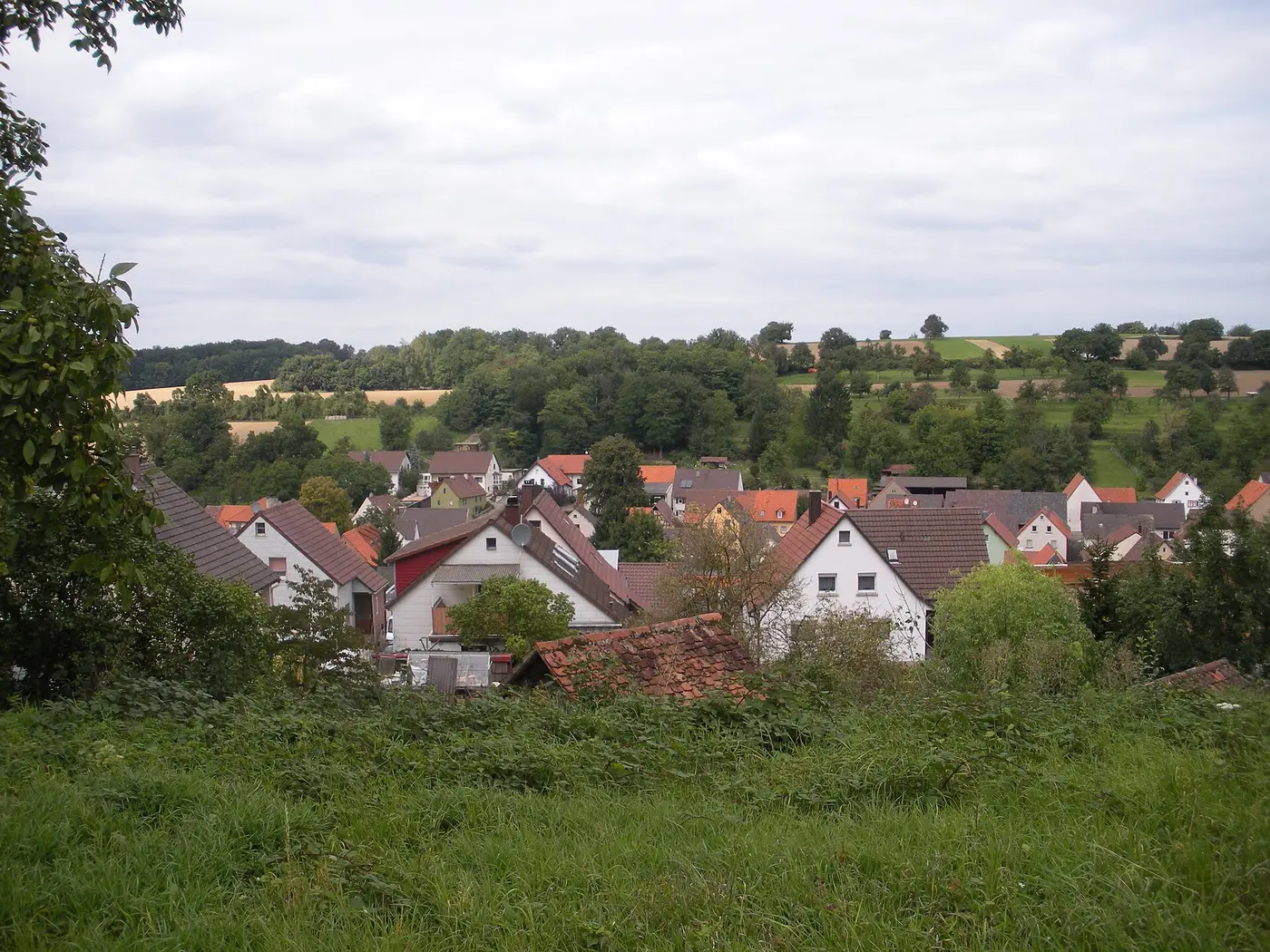 Blick über den Stadtteil Bahnbrücken - Stadt Kraichtal