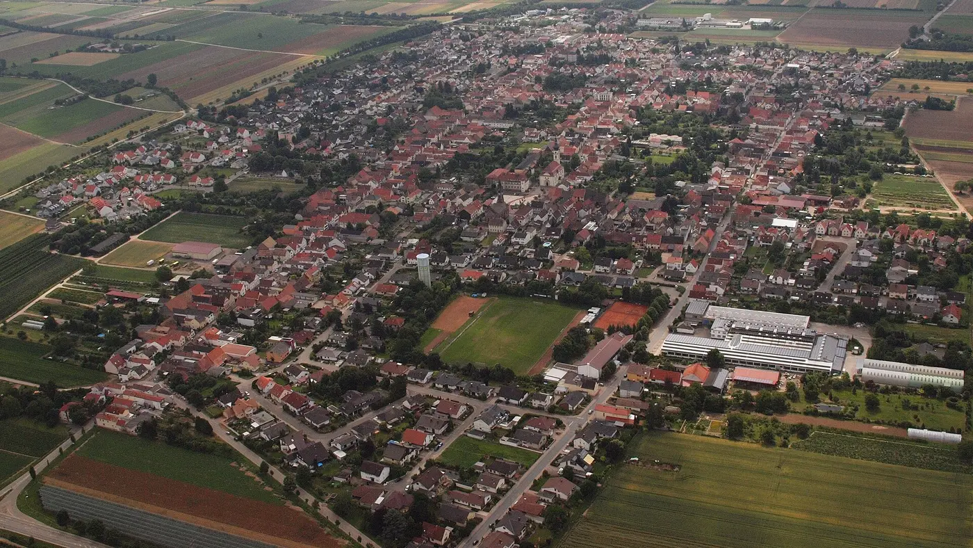 Böhl-Iggelheim : Luftaufnahme