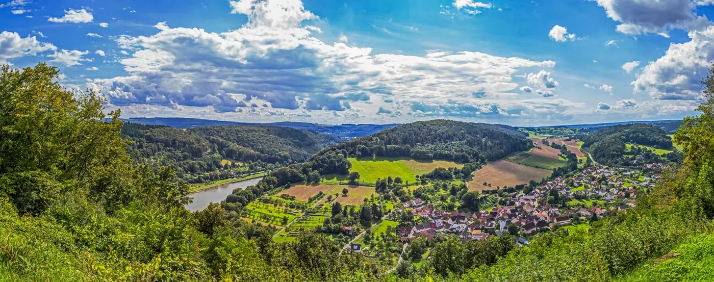 500px provided description: Panorama von Neckargerach [#hdr ,#canon ,#panorama ,#b?ume ,#himmel ,#eos-m …