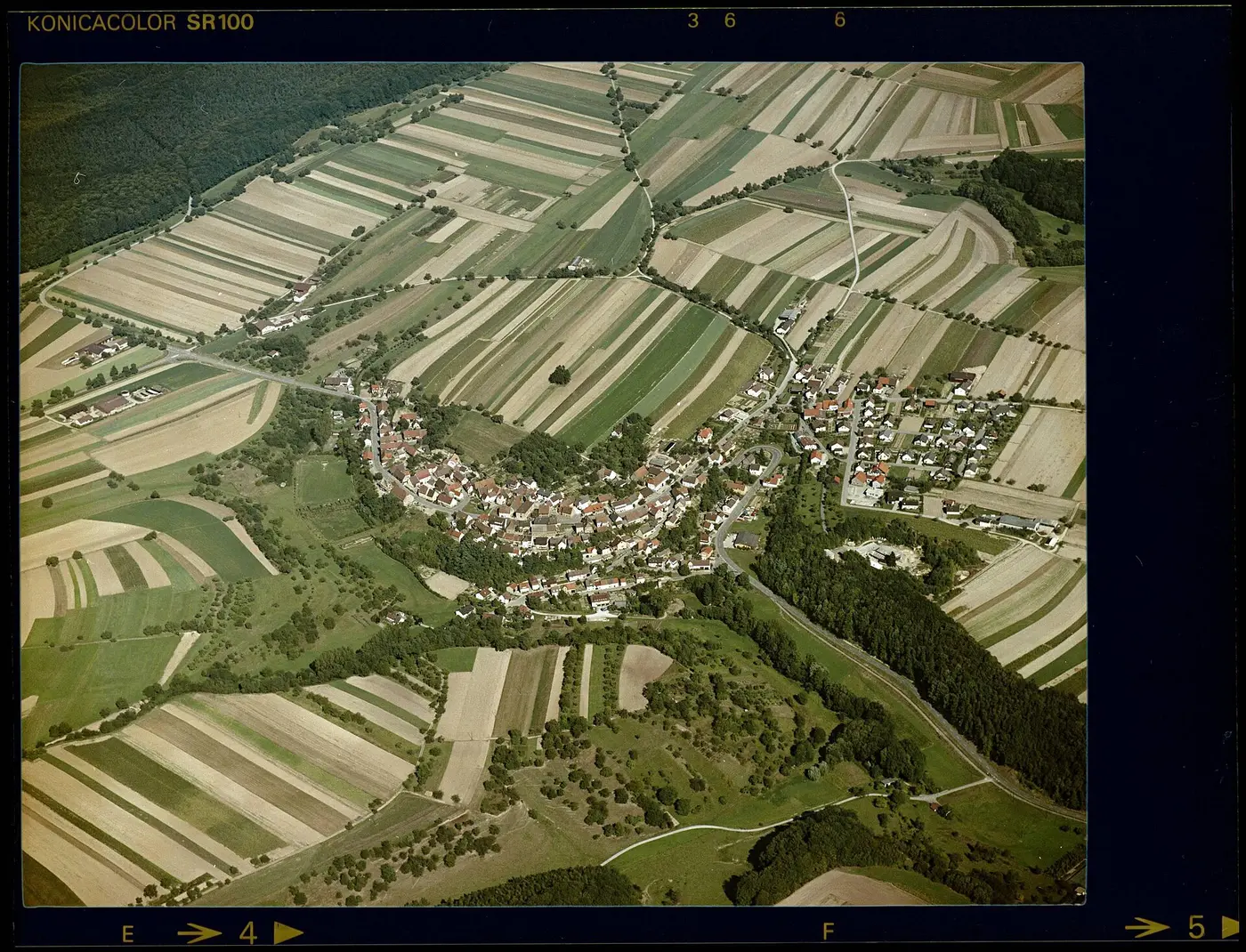 Luftbild von Ochsenburg - Staatsarchiv Sigmaringen - Archivalieneinheit N 1/96 T 1 Nr. 861