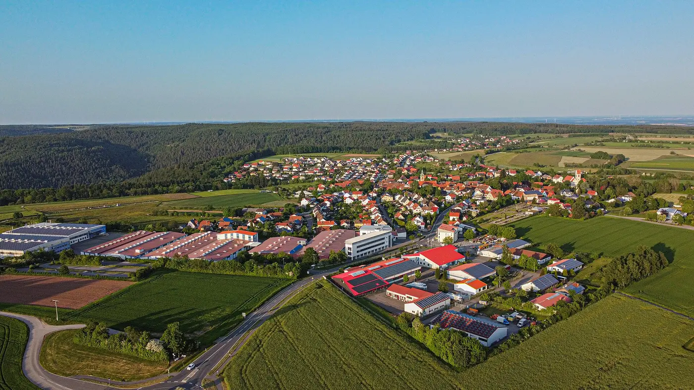 Luftaufnahme von Strümpfelbrunn