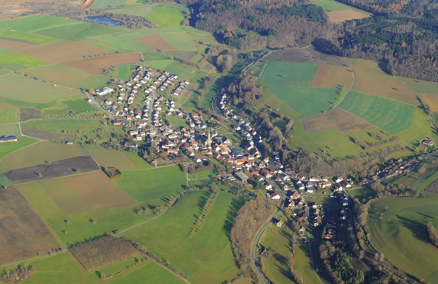 Luftbild von Waldmühlbach, ein Ortsteil von Billigheim Nähe Mosbach, im Norden Baden-Württembergs, …