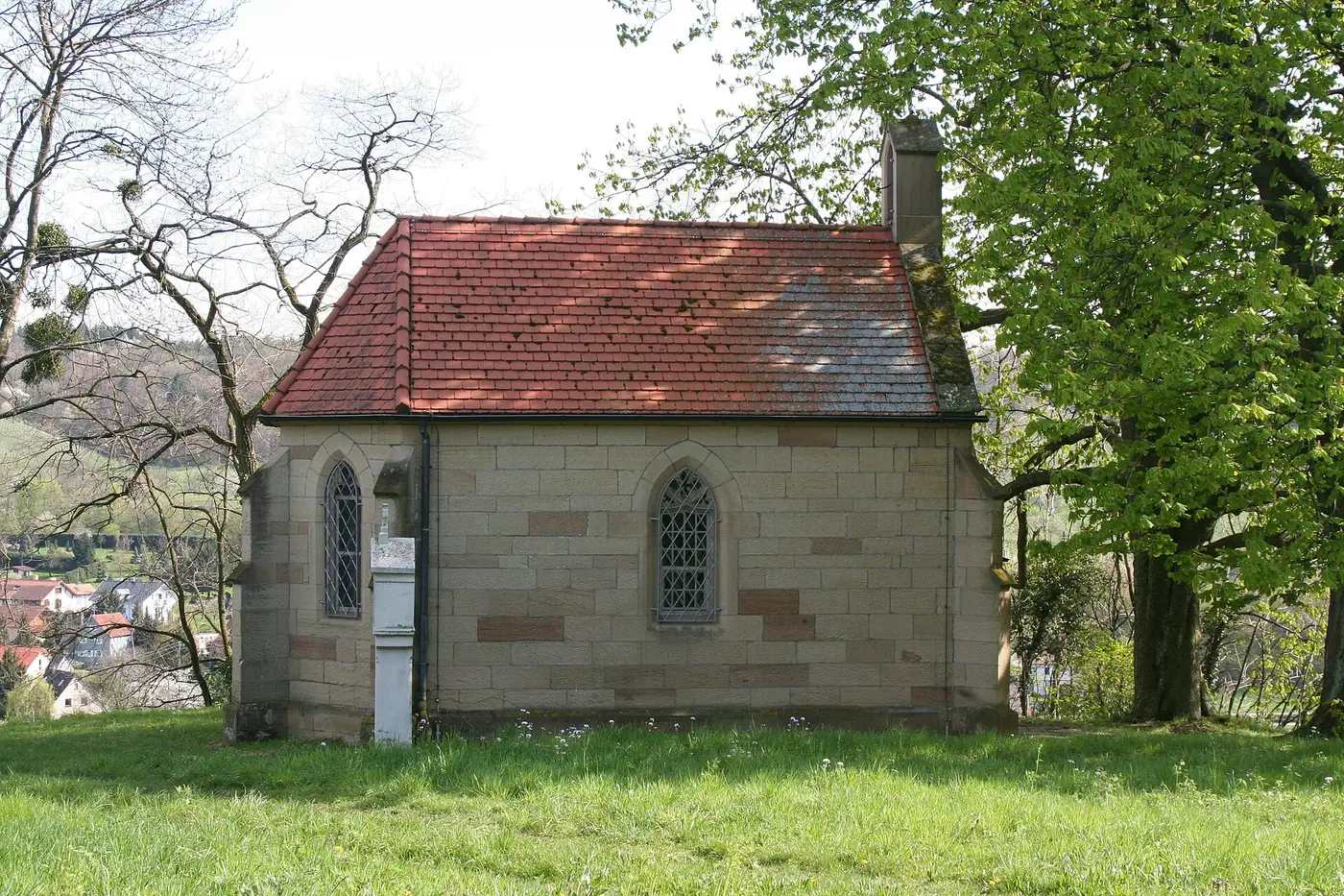 Die katholische Kapelle „Ave Maria“ auf dem Altenberg in Weinsberg -Wimmental von Westen
